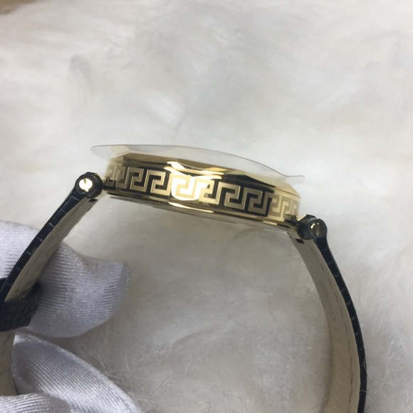 🔥VERSACE Watch - Picture 14 of 17